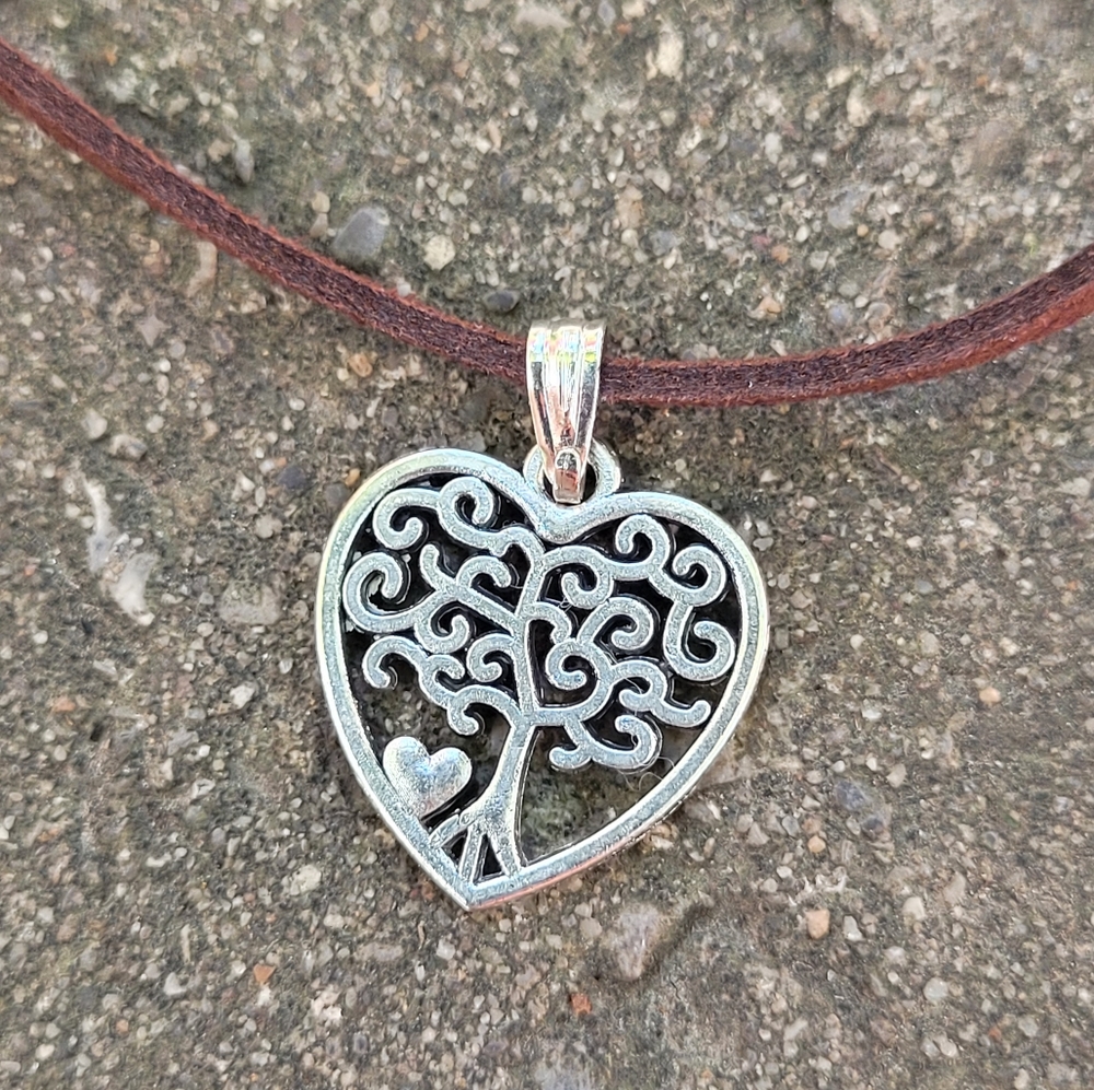 2 for $16! Tree Heart Choker Necklace